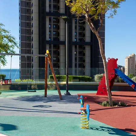 Intempo By Holuxe - 112 - 11th Floor بينايدورم